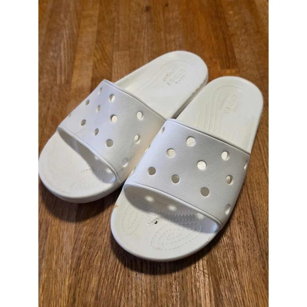Crocs Classic Slides White Sandals Mens 7 Womens 9 Slip On Shoes 206121